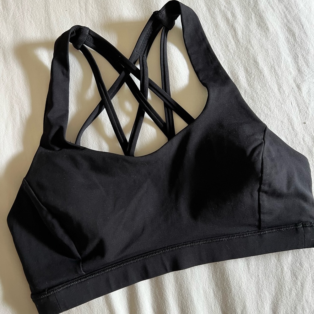 Lululemon Free To Be Serene Bra